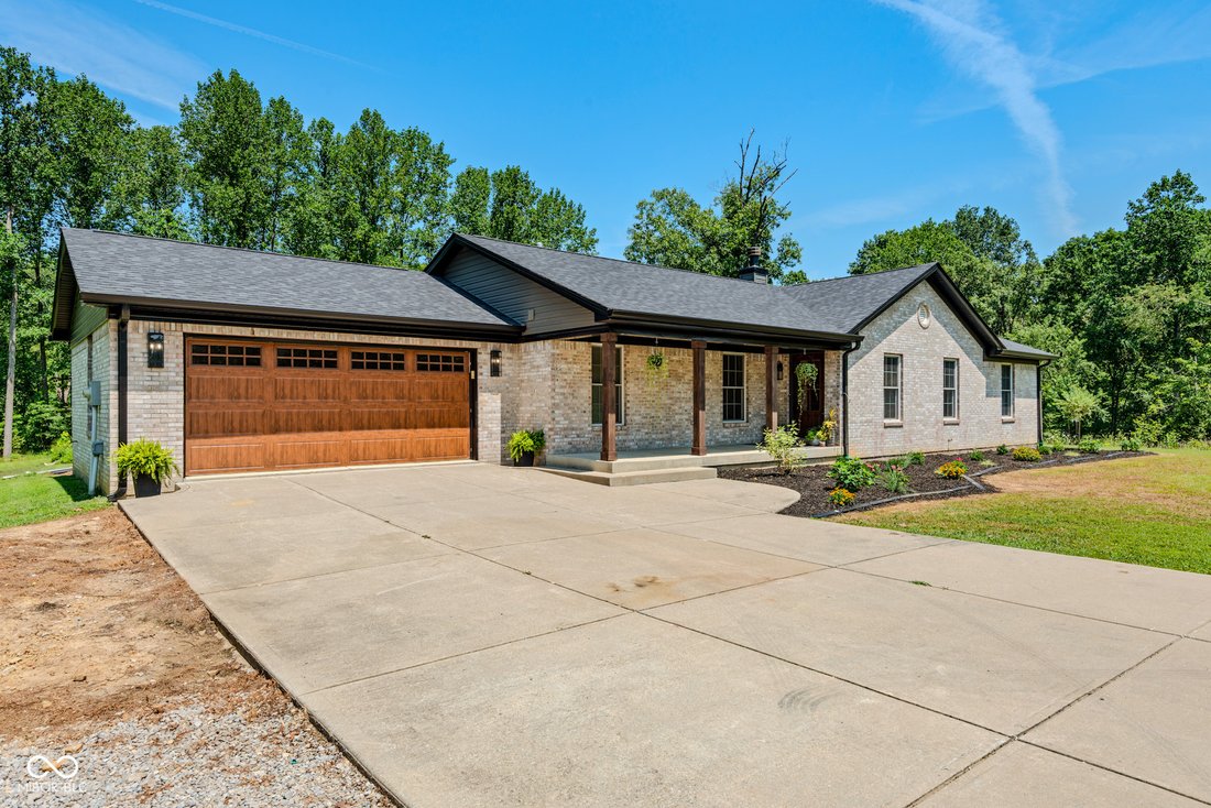 House in Columbus, Indiana, United States 3 - 18508411