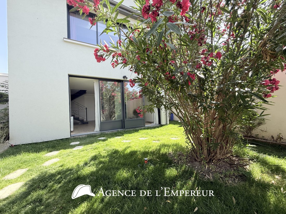 House in Centre Ville, Rueil-Malmaison, France 2 - 18515548