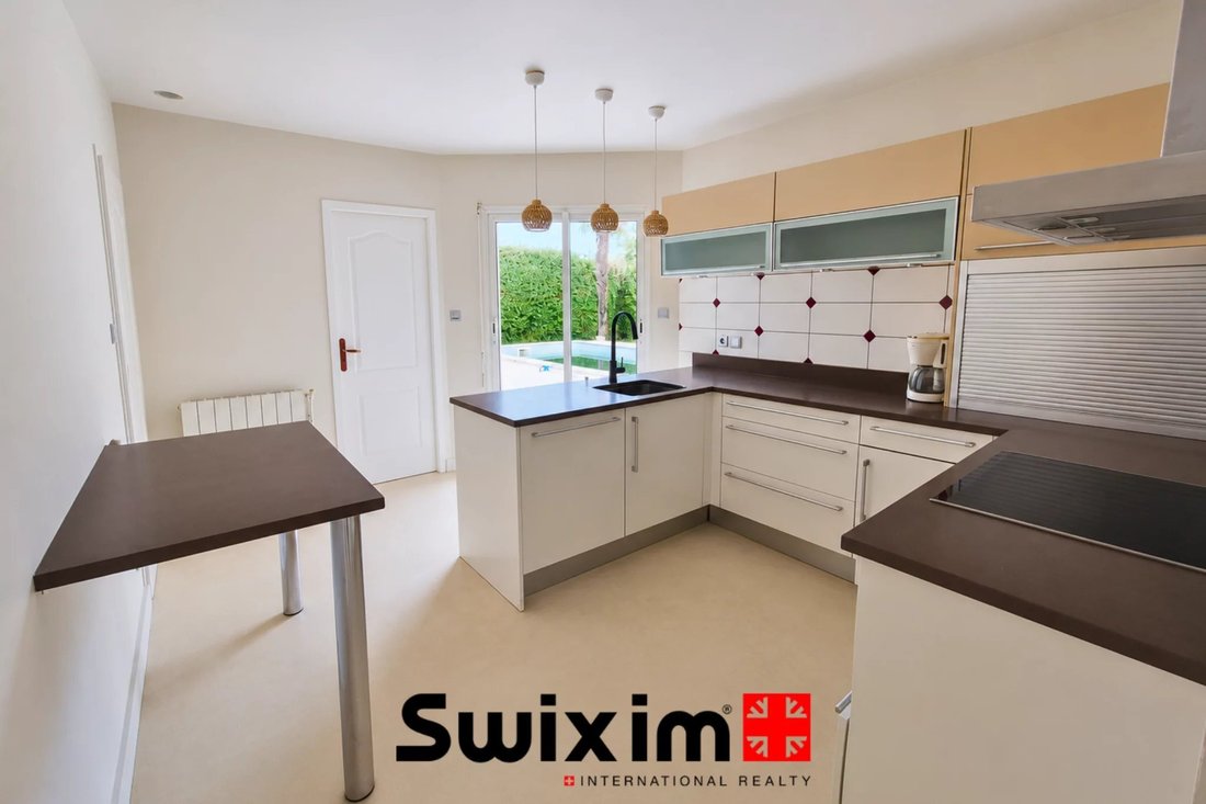 House in Saint-Medard-en-Jalles, Nouvelle-Aquitaine, France 5 - 18509680