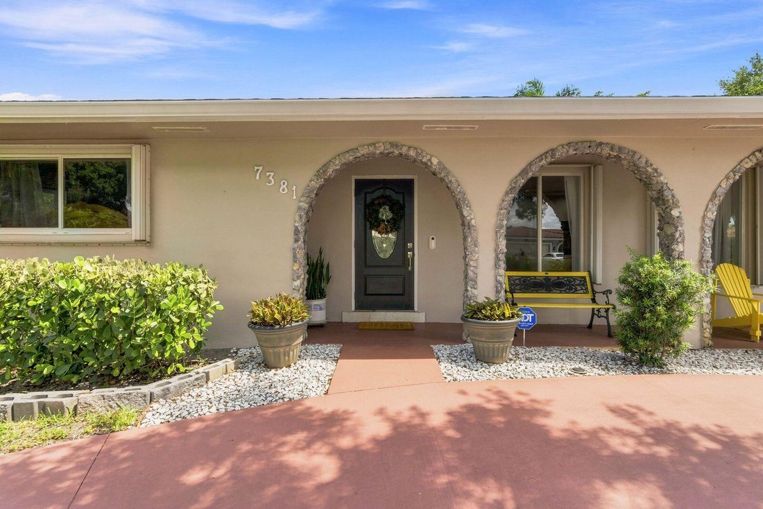 House in Plantation, Florida, United States 4 - 18511974
