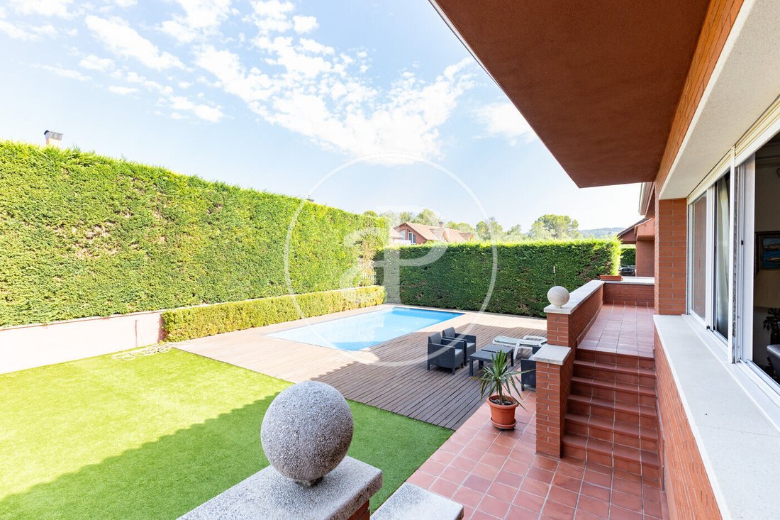 Villa in Sant Cugat del Valles, Catalonia, Spain 4 - 18515861