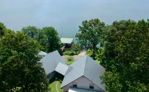 House in Waverly, Tennessee, United States 1