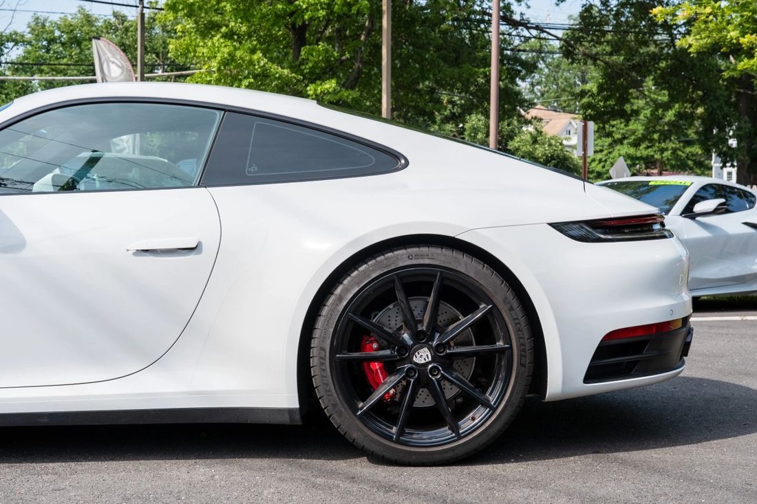 Coupe in Highland Park, NJ, United States 5 - 16616150
