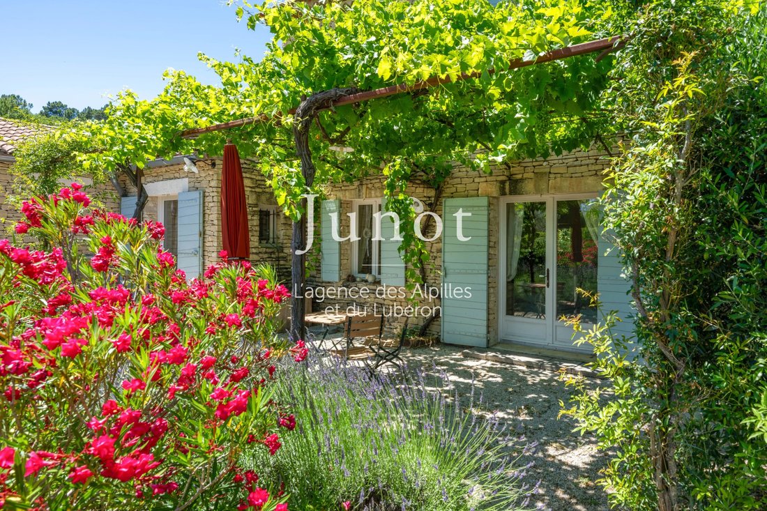 House in Goult, Provence-Alpes-Côte d'Azur, France 4 - 18509745