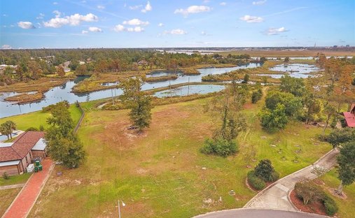 Land in Westlake, Louisiana, United States 1