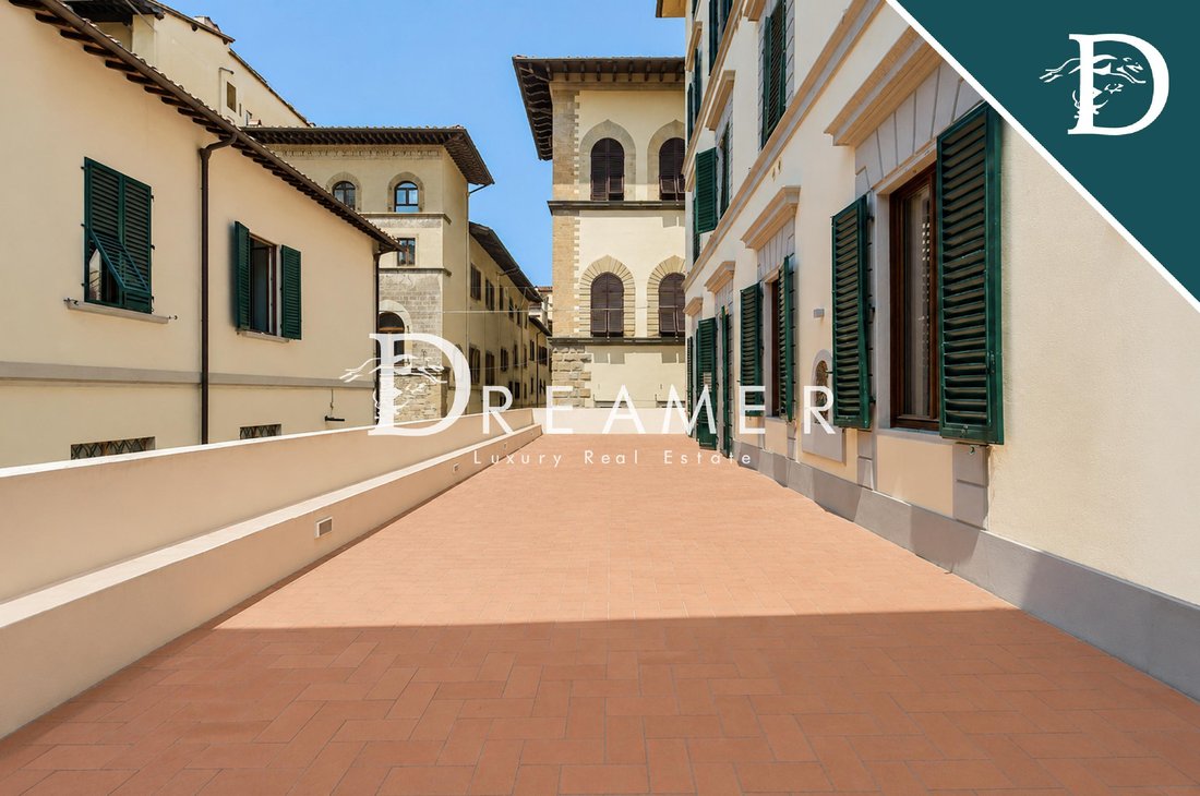 Apartment in Center, Florence, Tuscany 2 - 18488153