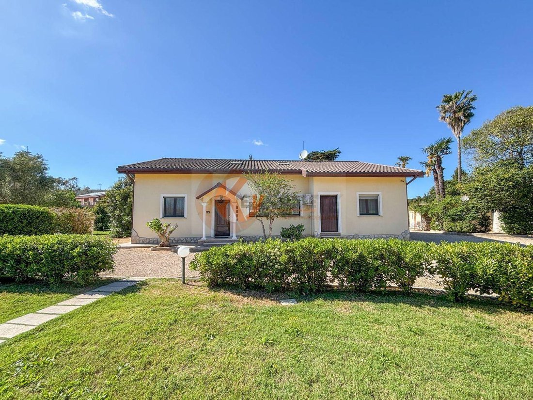 House in Santa Giusta, Sardinia, Italy 3 - 18511098