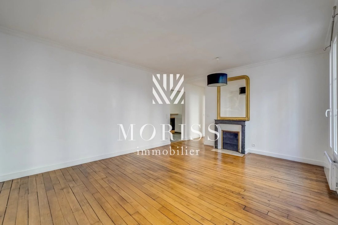 Apartment in La Fourche-Guy Môquet, Paris 17e Arrondissement, Paris 2 - 18509590