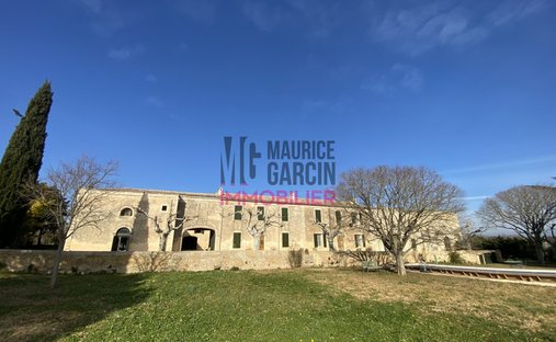 Maison à Centre Ville, Vauvert, France 1