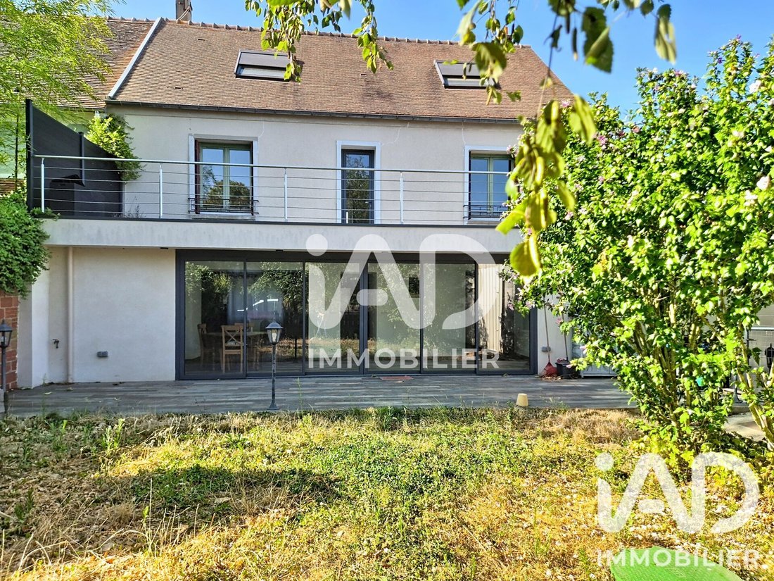 House in Ozouer-le-Voulgis, Ile-de-France, France 1 - 18518268