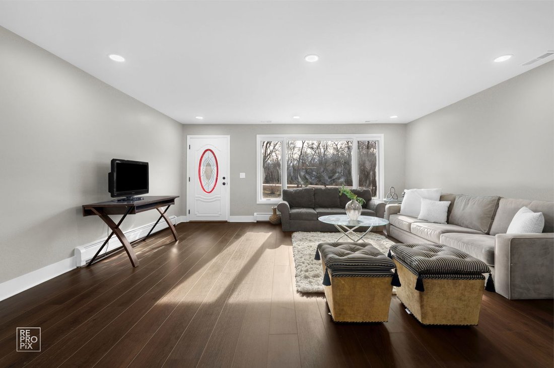 House in Palatine, Illinois, United States 2 - 18512115