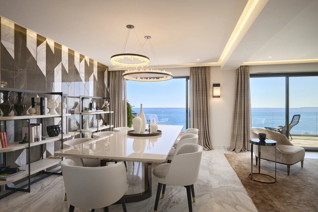 Villa in French Riviera, Provence-Alpes-Côte d'Azur, France 5 - 18509992