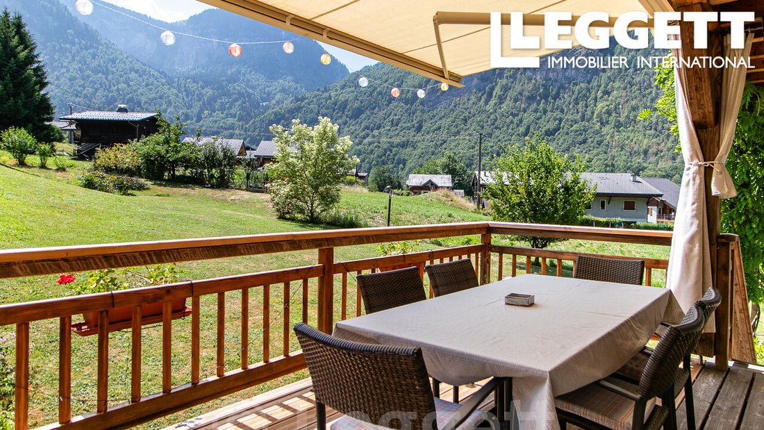 Chalet in Sixt-Fer-a-Cheval, Auvergne-Rhône-Alpes, France 5 - 18515641