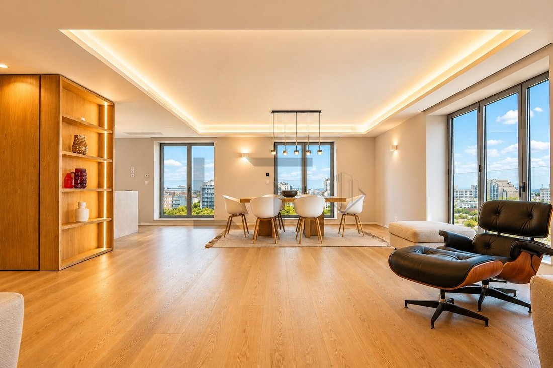 Apartment in Santo Antonio, Lisbon, Portugal 1 - 18516167