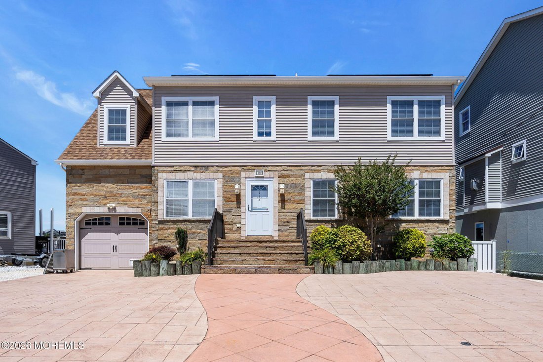 Stafford Township, New Jersey, United States 1 - 18514278