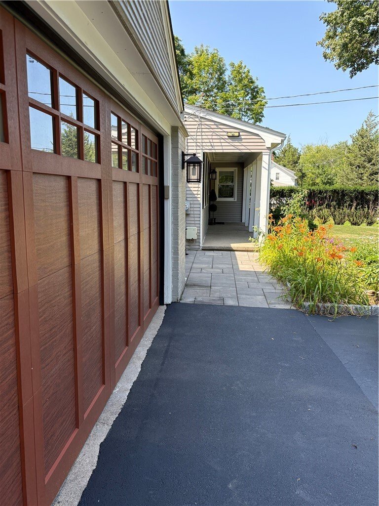 House in Warwick, Rhode Island, United States 5 - 18508288