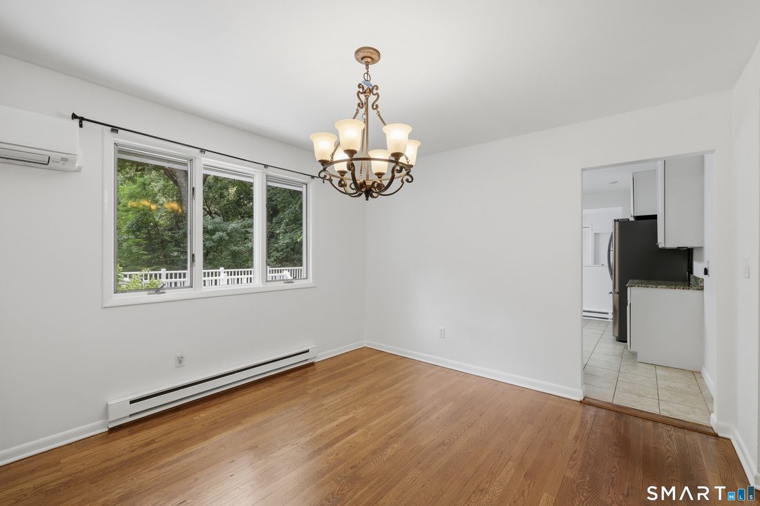 House in Stamford, Connecticut, United States 4 - 18514902