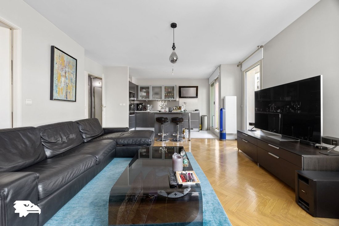 Apartment in Villiers-Danton, Levallois-Perret, France 4 - 18518733