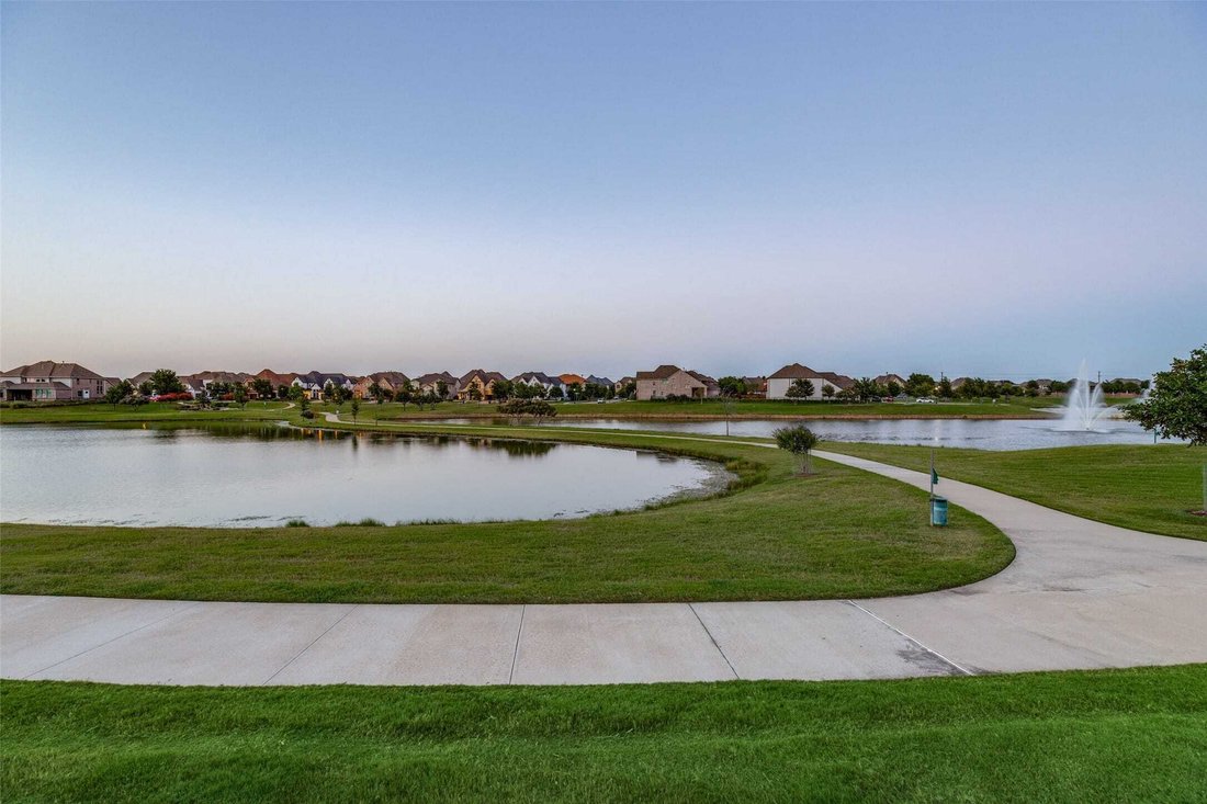 House in Frisco, Texas, United States 5 - 17769756