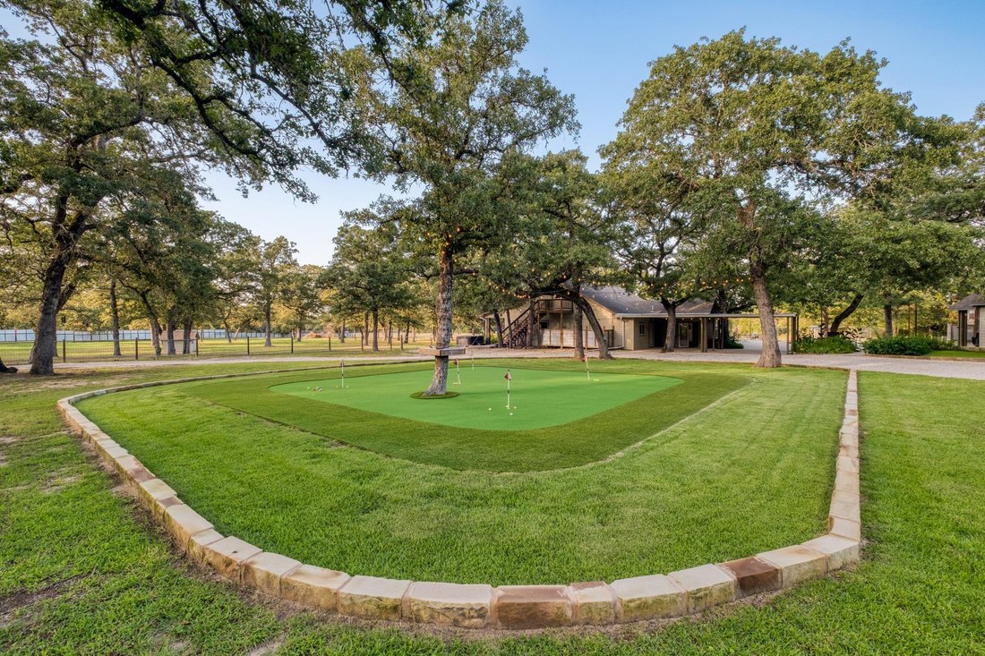 House in Lexington, Texas, United States 3 - 18508718
