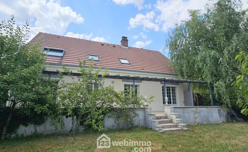 Villa in Moigny-sur-Ecole, Ile-de-France, France 1