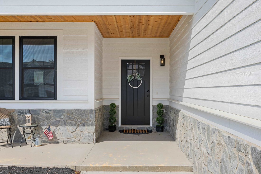 House in Fishersville, Virginia, United States 4 - 18508351