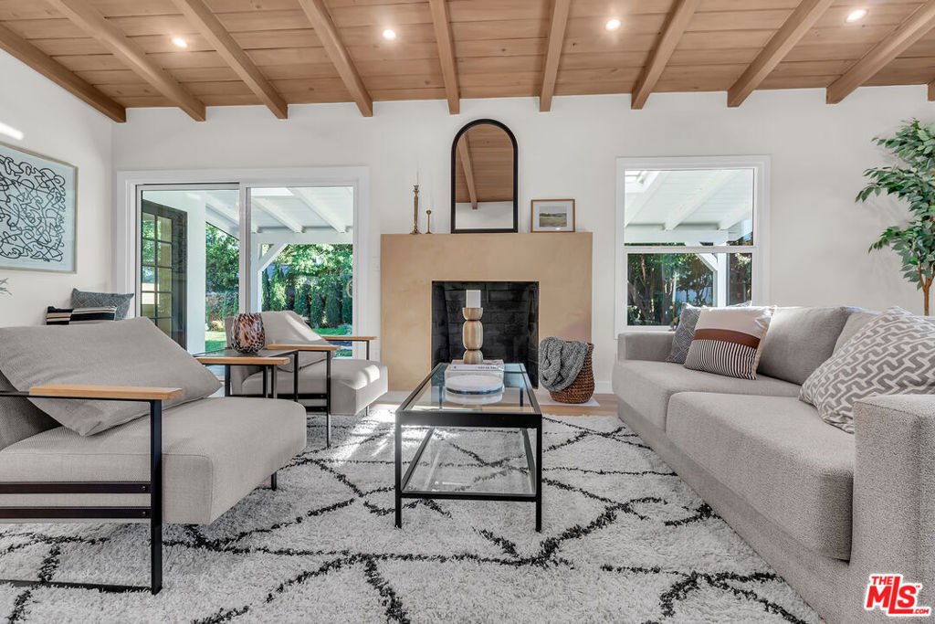 House in Los Angeles, California, United States 5 - 18511083