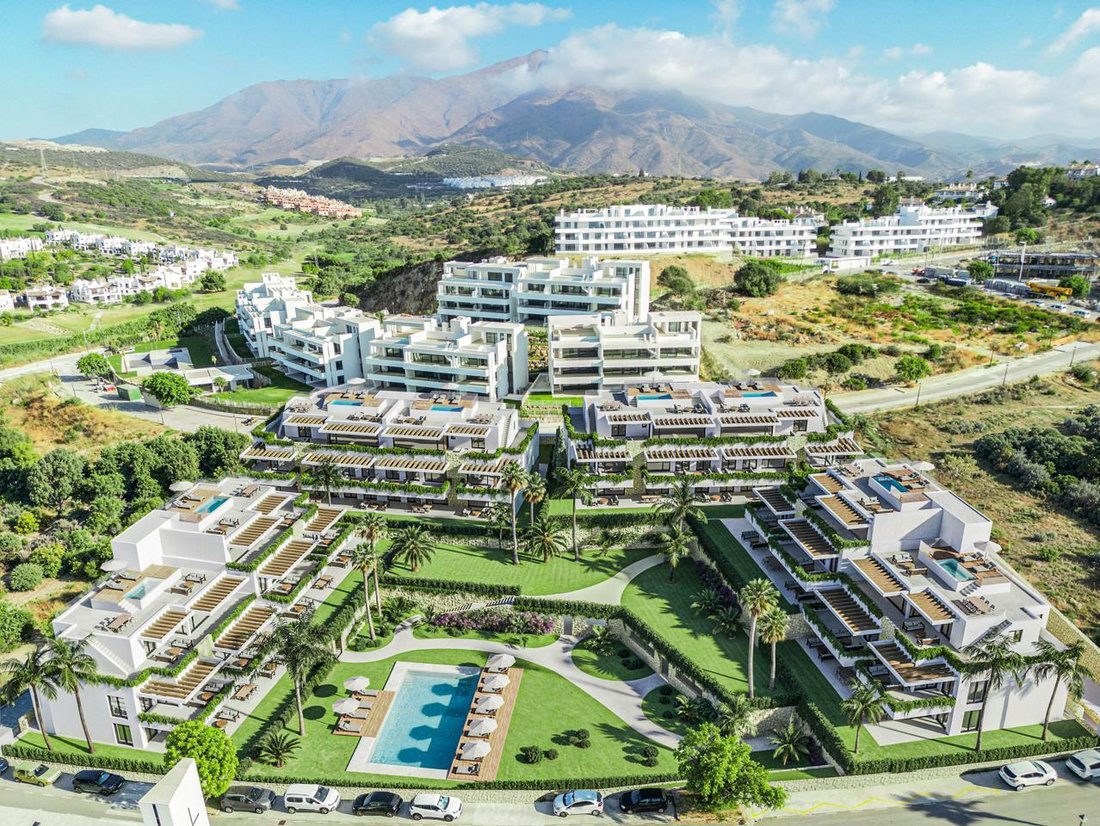 Apartment in Estepona, Andalusia, Spain 5 - 18513695