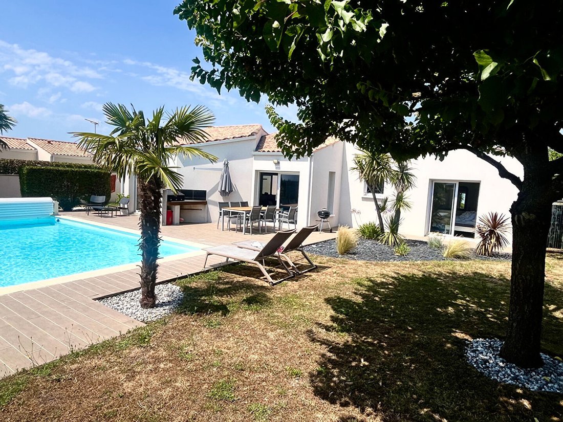 Villa in France 3 - 18513909