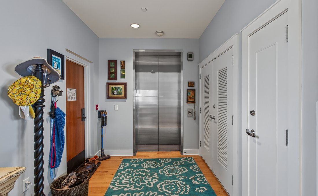 Condo in Petoskey, Michigan, United States 2 - 18516639