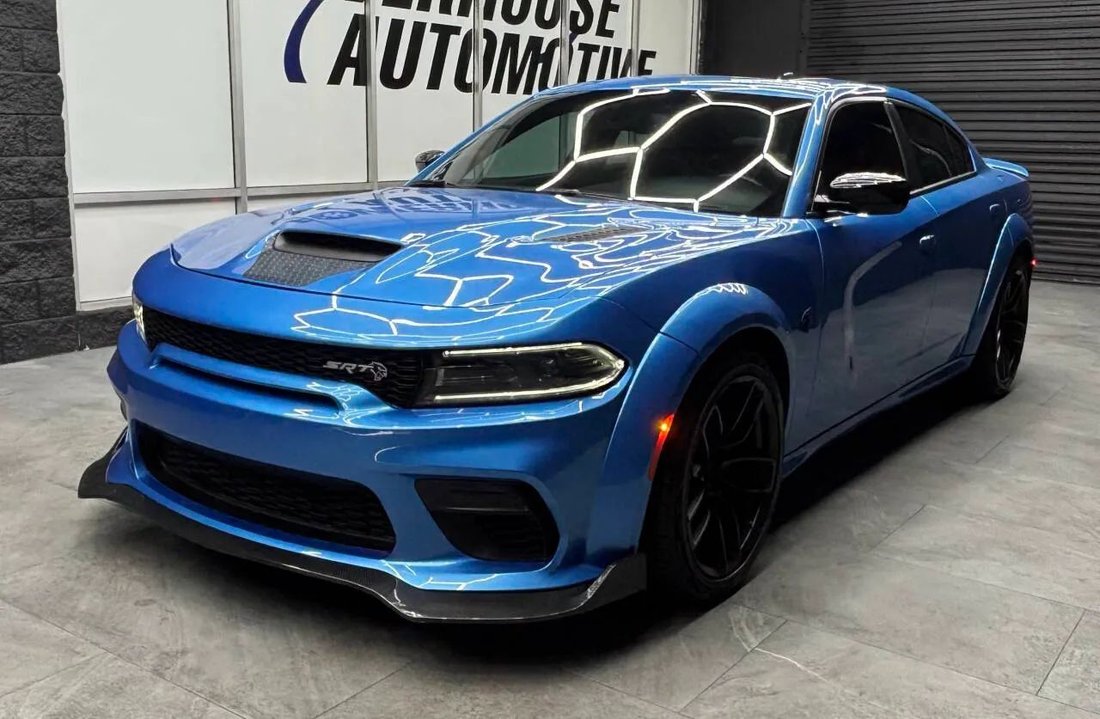 Sedan in Tampa, FL, United States 3 - 18291475