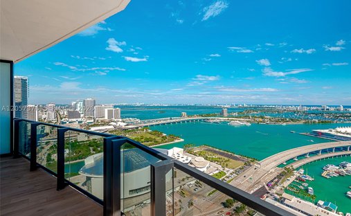 Condo in Miami, Florida, United States 1