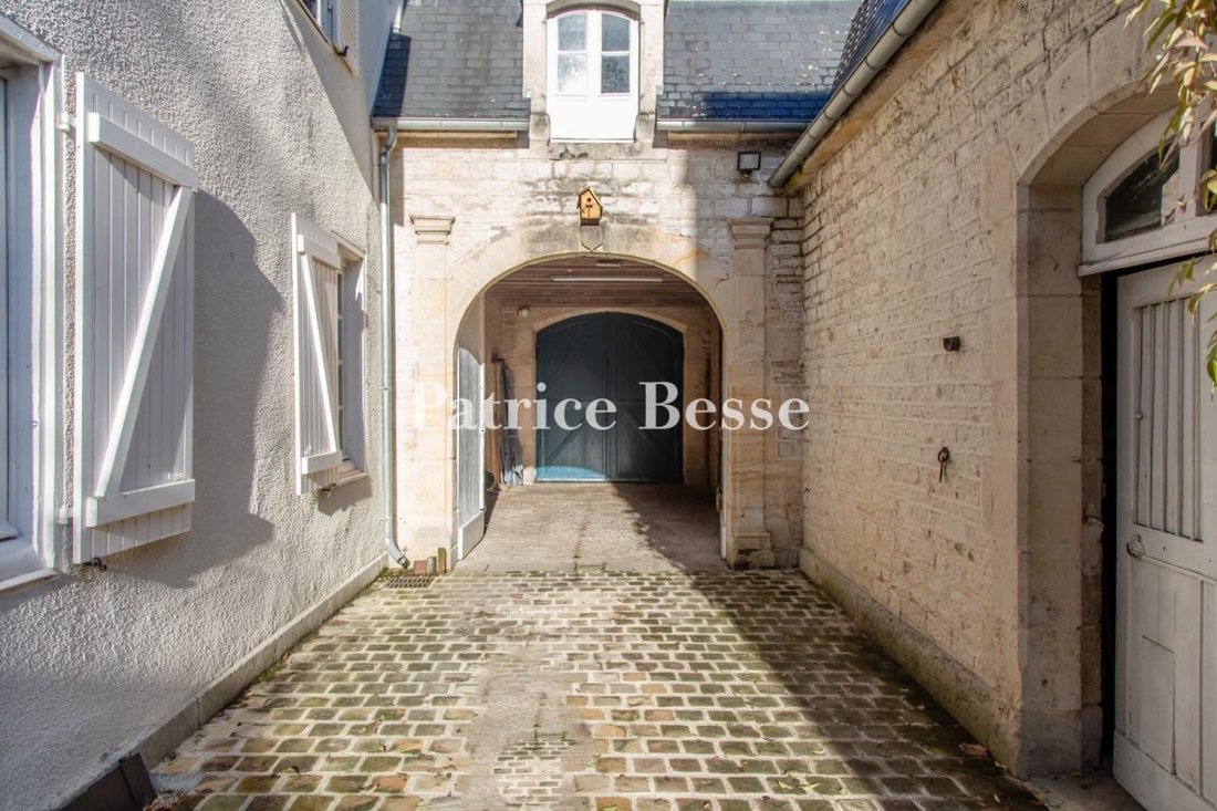 House in Bar-sur-Seine, Grand Est, France 3 - 17051093