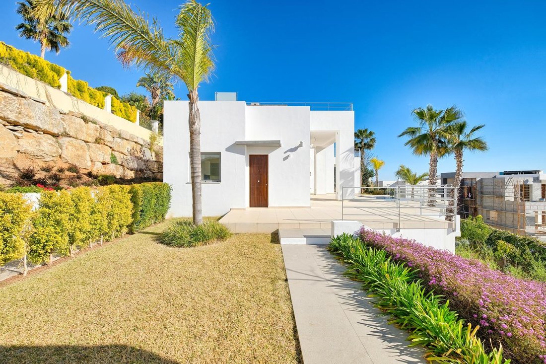 Villa in Benahavis, Andalusia, Spain 2 - 18513500