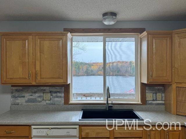 House in Kingsford, Michigan, United States 4 - 18518536