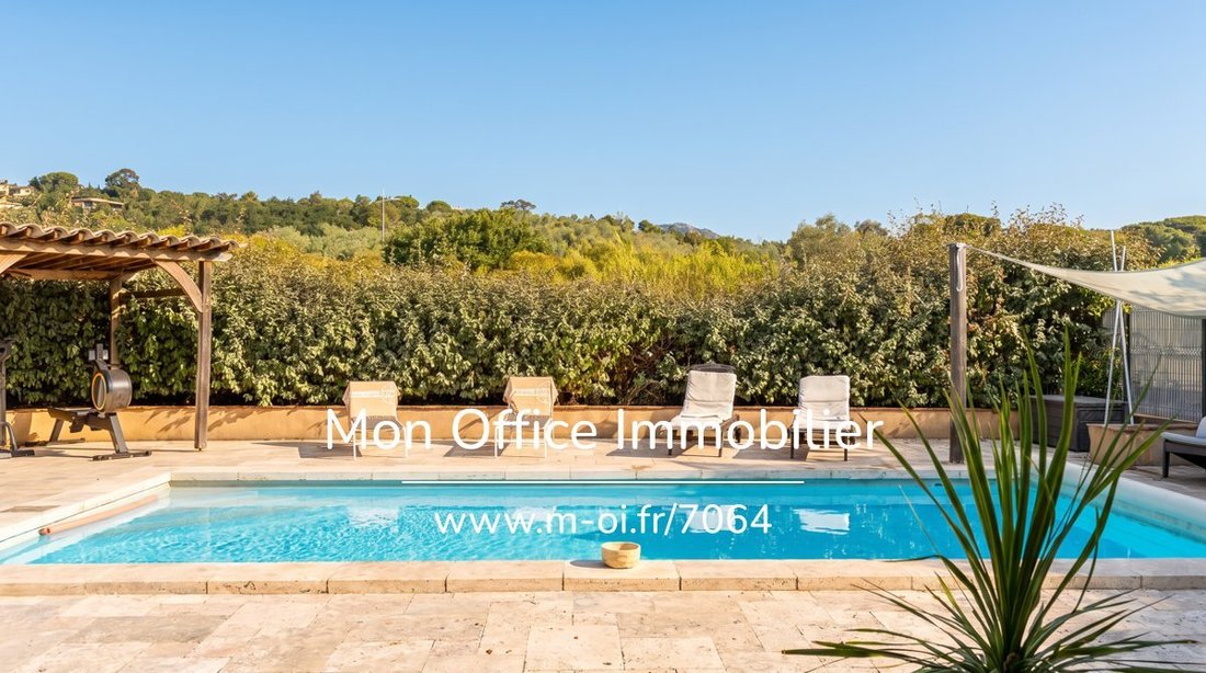 House in Grimaud, Provence-Alpes-Côte d'Azur, France 4 - 18518441