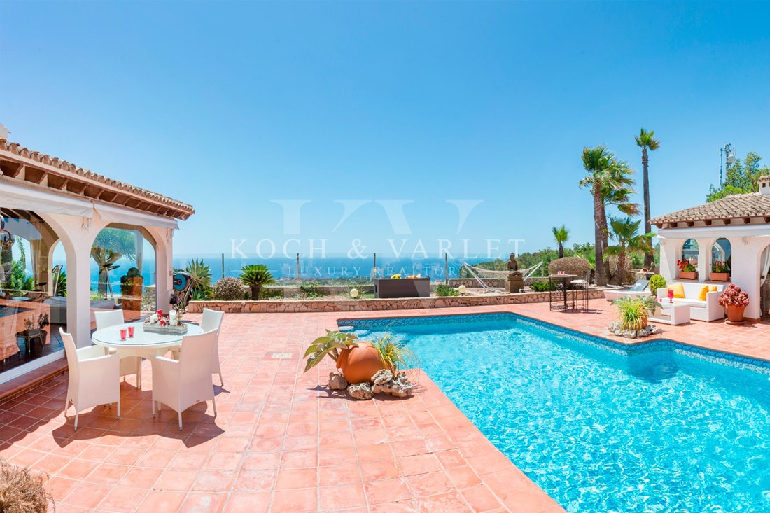 Villa in Moraira, Teulada, Valencian Community 1 - 18516310