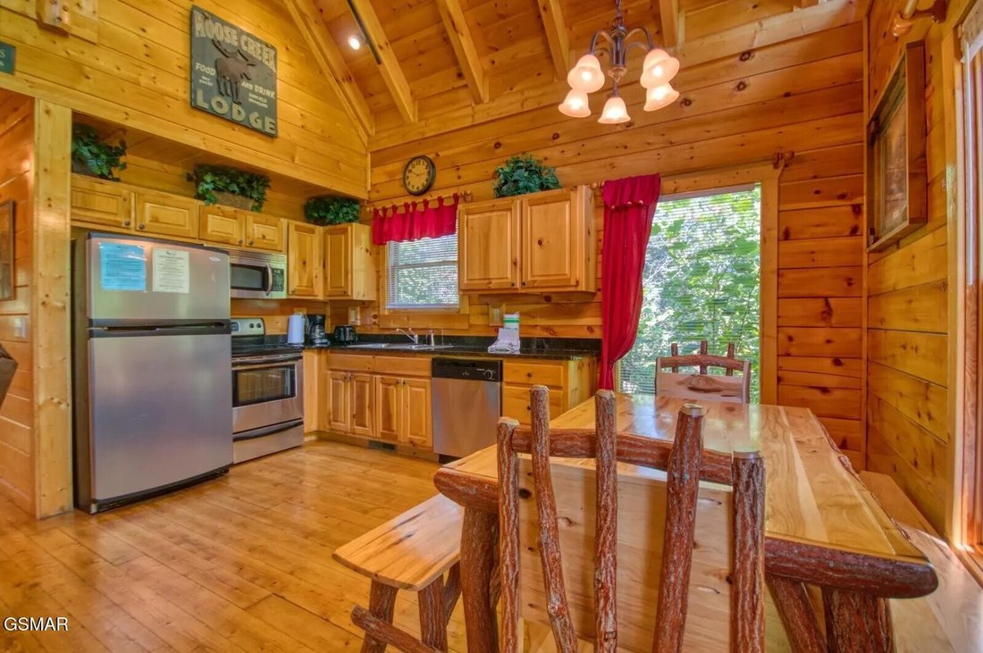 House in Sevierville, Tennessee, United States 3 - 18512418