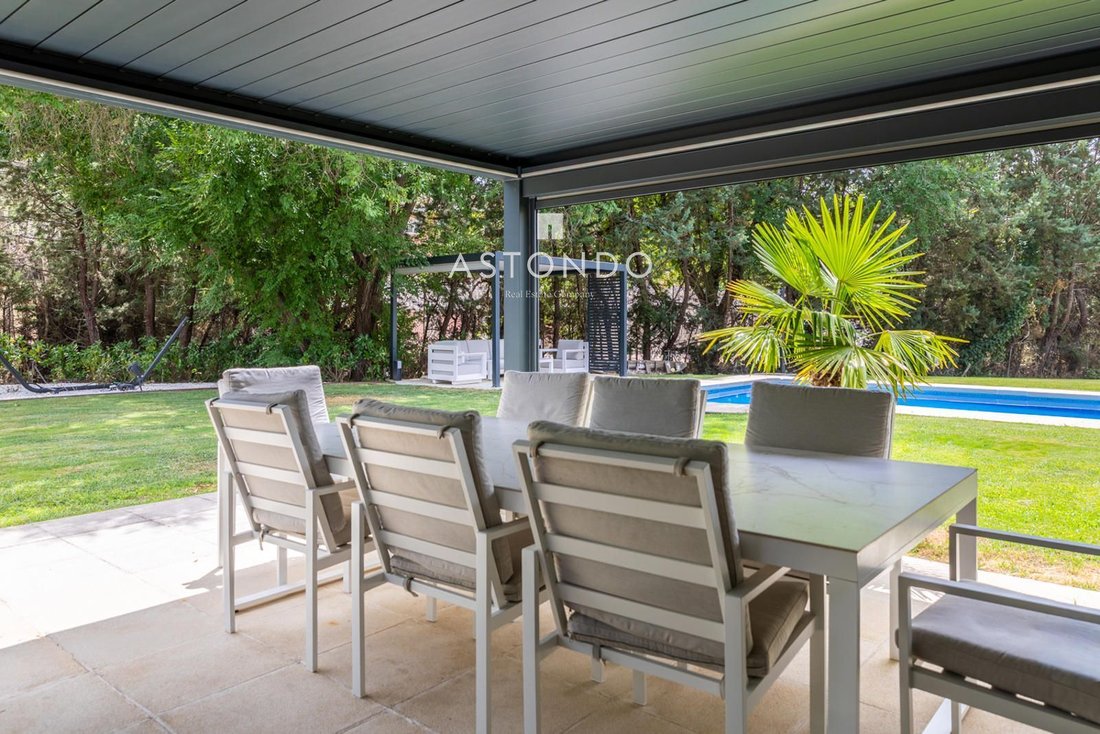 Chalet in Algete, Comunidad de Madrid, Spain 2 - 18508584