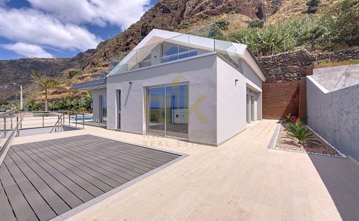 Villa a Calheta, Madera, Portogallo 1