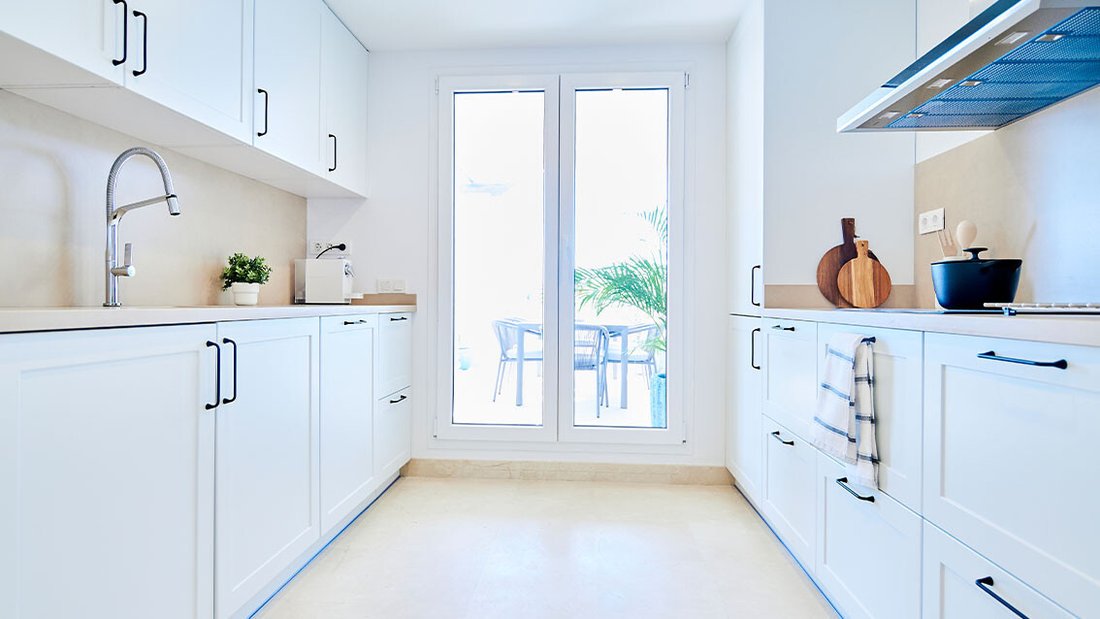 Apartment in Puerto Banus, Marbella, Spain 3 - 18511464