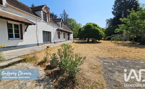 Casa en Le Vaudoué, Isla de Francia, Francia 1