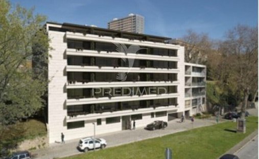 Estate in Matosinhos e Leca da Palmeira, Porto District, Portugal 1