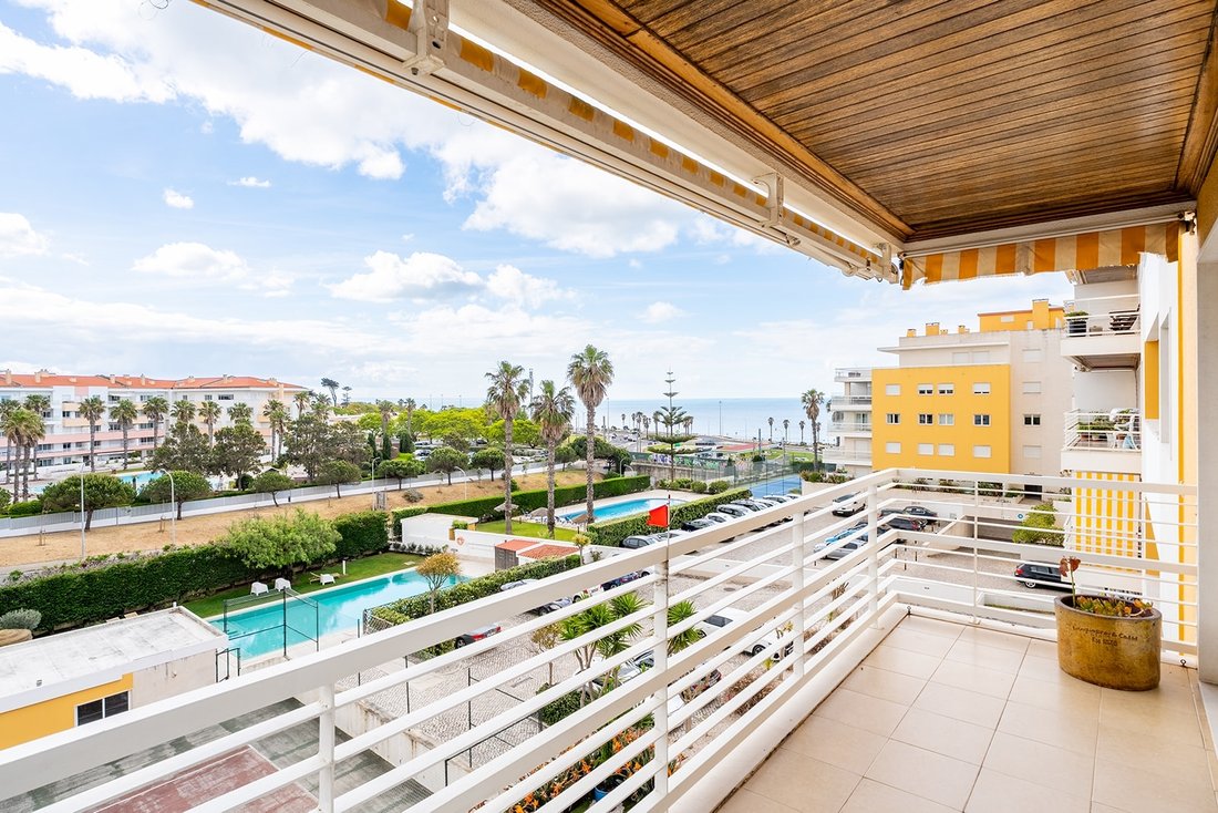 Apartment in Carcavelos e Parede, Lisbon, Portugal 1 - 18519259