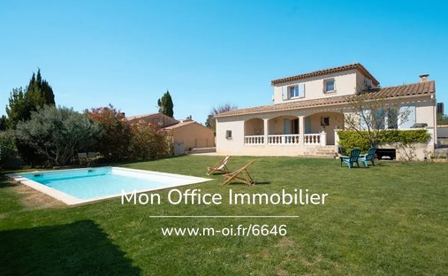 Villa in Centre, Lambesc, France 1