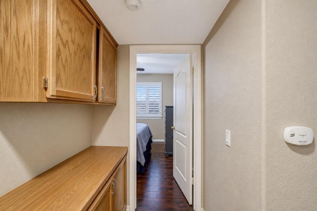 House in Oakdale, California, United States 3 - 18510211