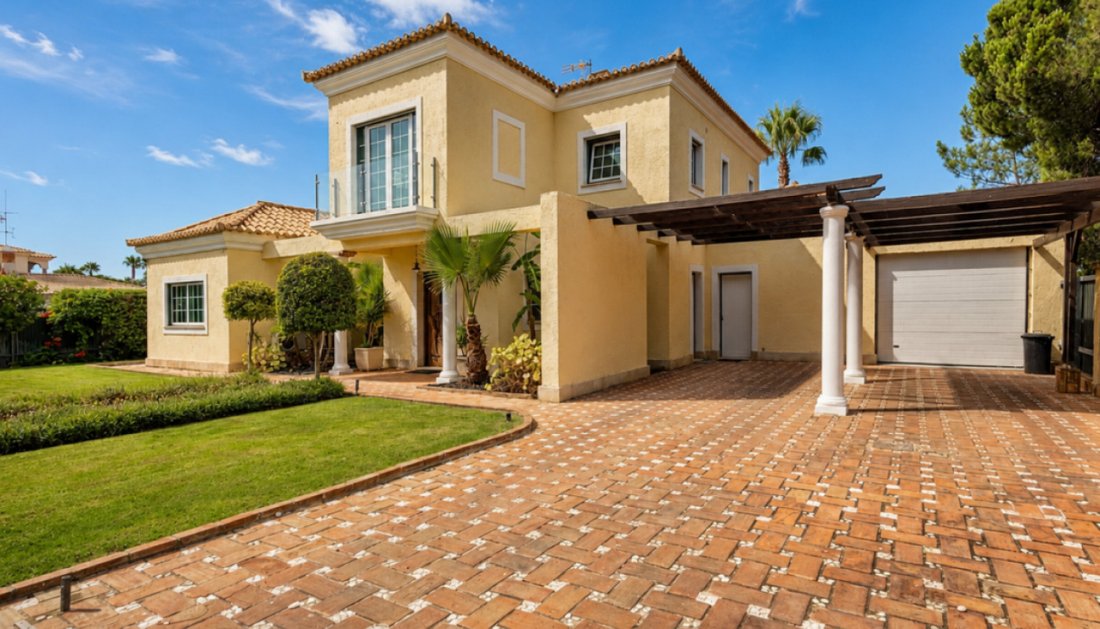 Villa in Vilamoura, Quarteira, Algarve 2 - 12108823