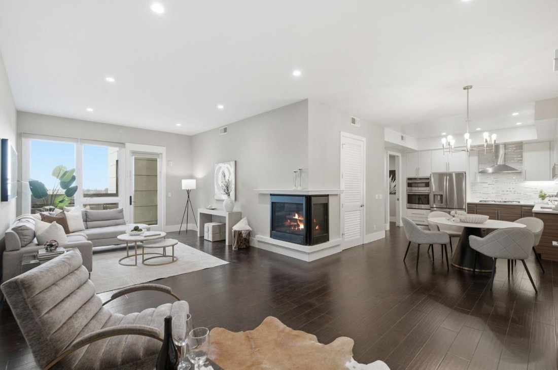 Condo in Belmont, California, United States 1 - 18511690