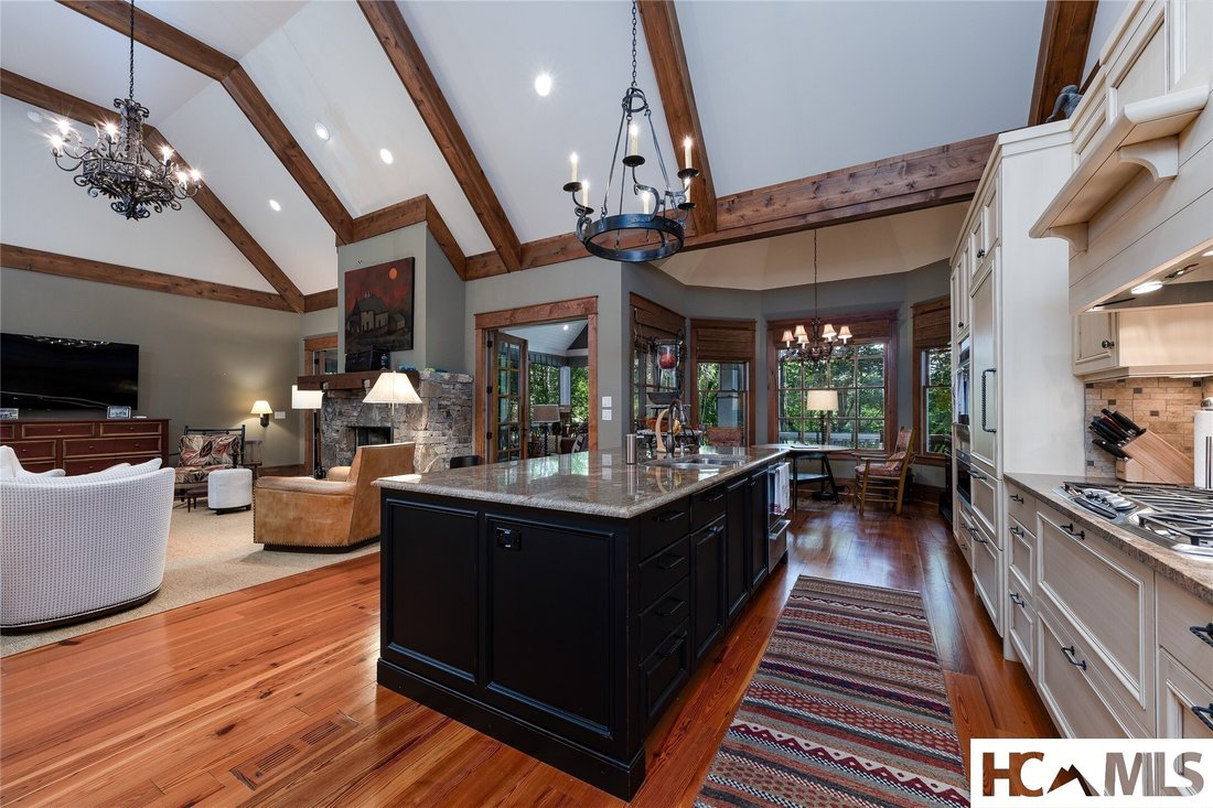 House in Highlands, North Carolina, United States 5 - 18511237