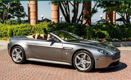 Aston Martin V8 Vantage GTS in Bellevue, WA, United States 1